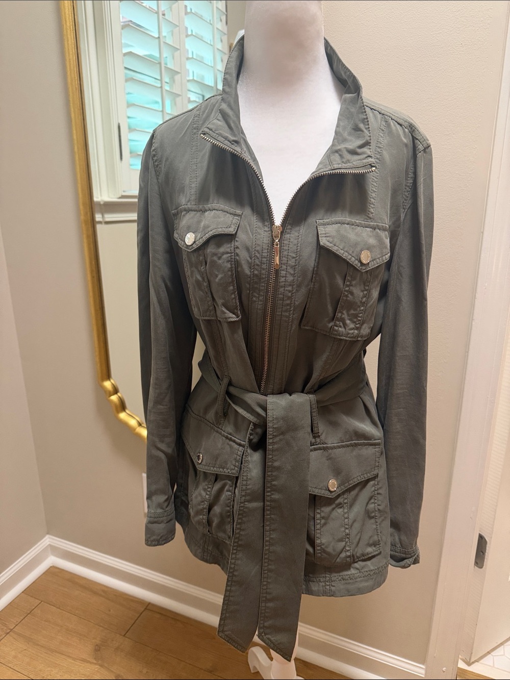 White House black market Utility Belted Jacket in Olive Green size 10